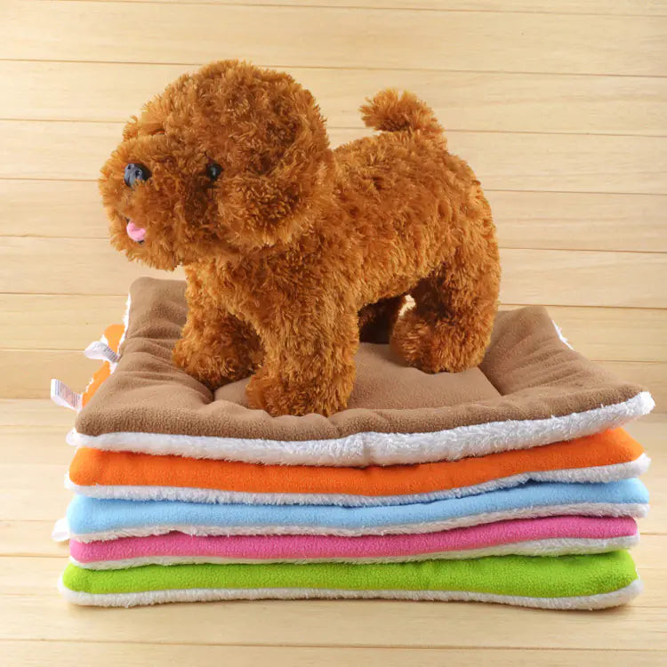 Pet Cooling Mat with Candy Color Fleece Blanket